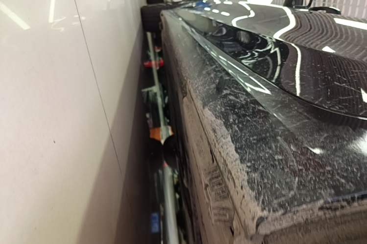 Used BMW 3 Series 2025 325Li M Sport Package Left Side Sill