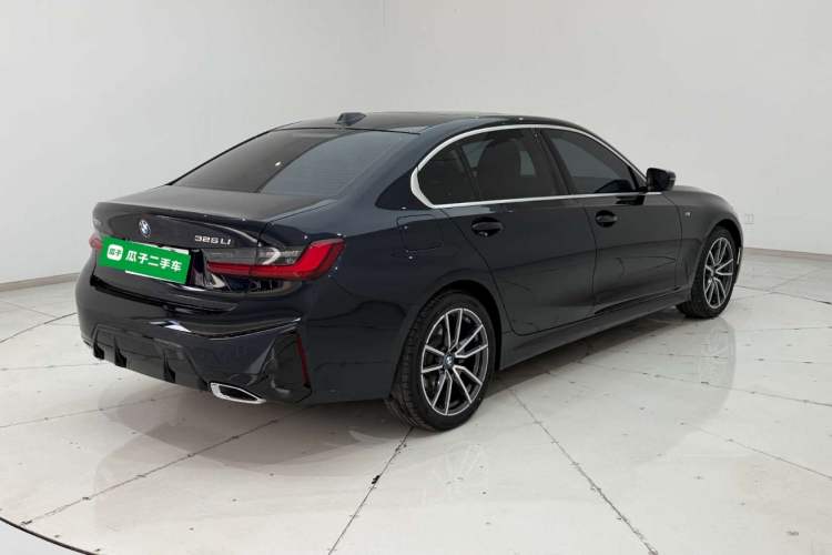 Used BMW 3 Series 2025 325Li M Sport Package Rear Right 45 Deg