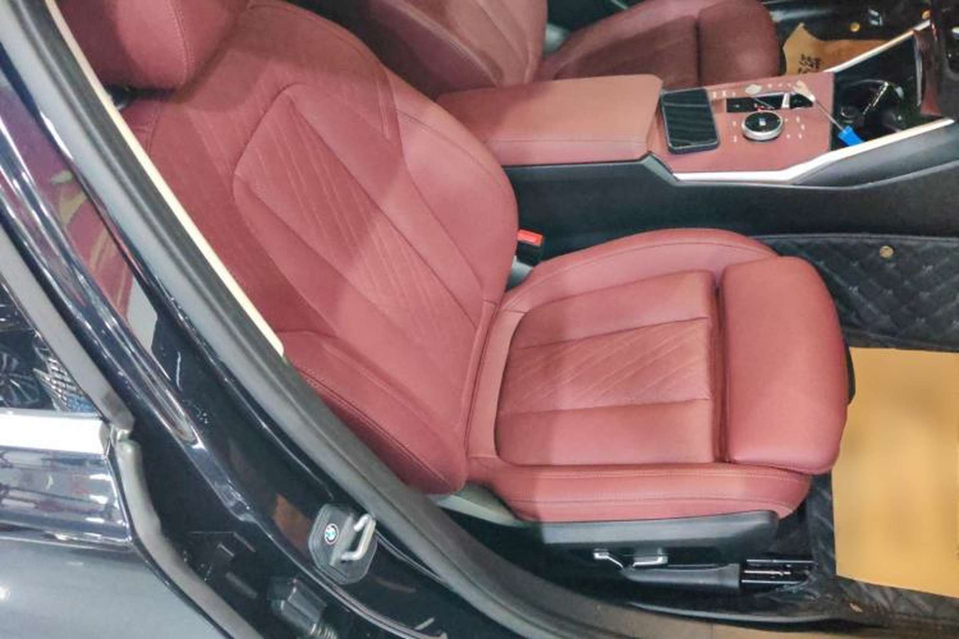Used BMW 3 Series 2025 325Li M Sport Package Right Front Seat
