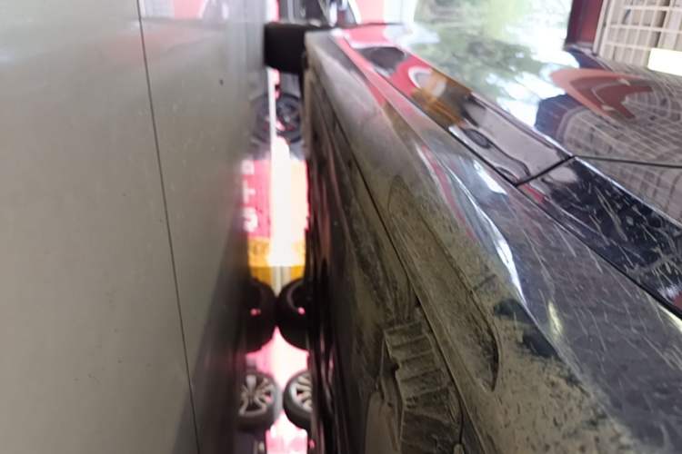 Used BMW 3 Series 2025 325Li M Sport Package Right Side Sill