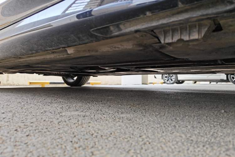 Used BMW 3 Series 2025 325i M Sport Package Right Side Sill