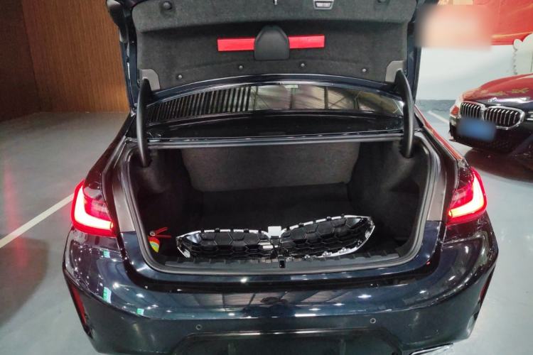 Used BMW 3 Series 2025 325Li M Sport Package Trunk