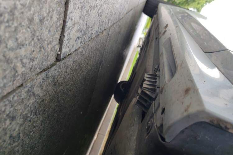 Used BMW 3 Series 2025 330Li M Sport Shadowline Package Chassis Front Right