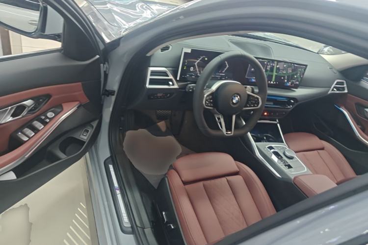 Used BMW 3 Series 2025 325Li M Sport Package Driver Seat