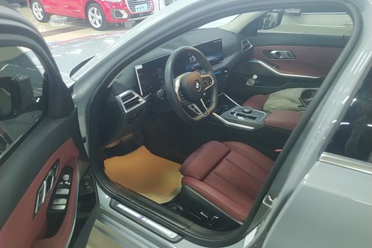 Used BMW 3 Series 2025 325Li M Sport Package Driver Seat