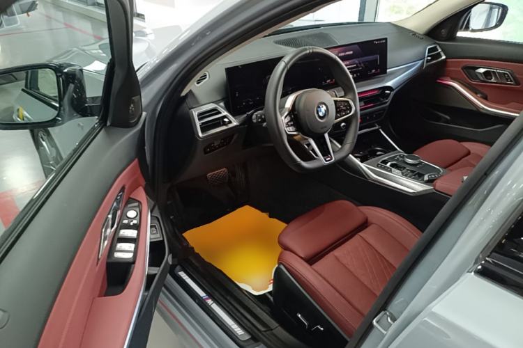 Used BMW 3 Series 2025 330Li M Sport Shadowline Package Driver Seat