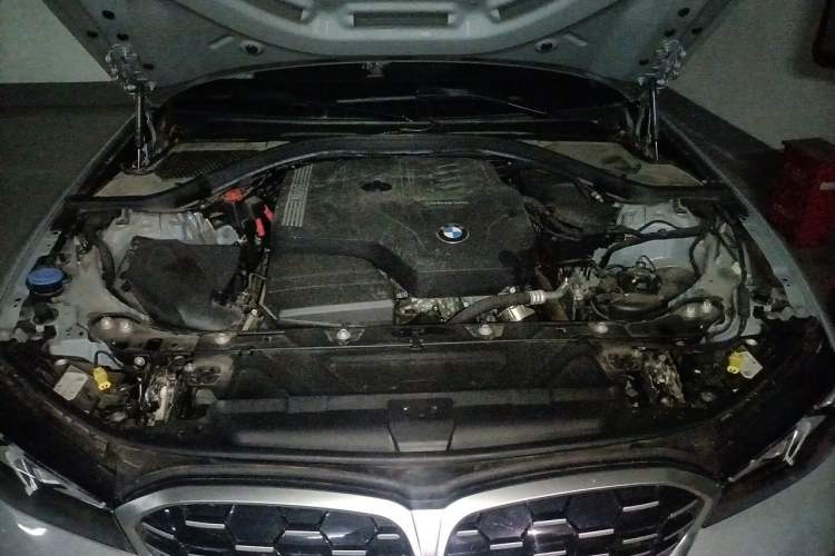 Used BMW 3 Series 2025 325i M Sport Package Engine Bay