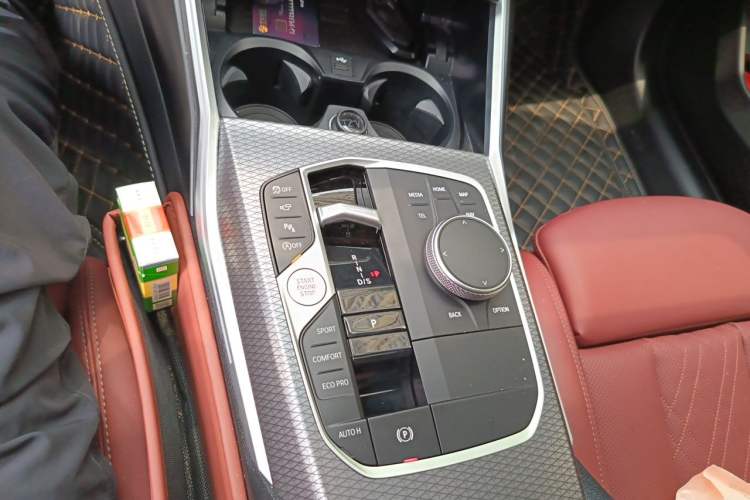Used BMW 3 Series 2025 330i M Sport Night Edition Package Gear Lever