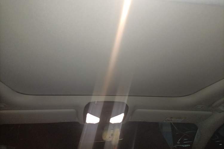 Used BMW 3 Series 2025 325i M Sport Package Headliner