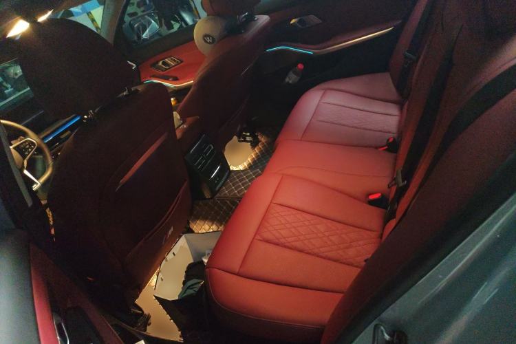 Used BMW 3 Series 2025 325Li M Sport Package Left Rear Seat