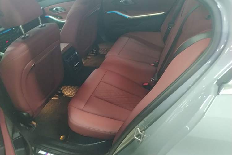 Used BMW 3 Series 2025 325Li M Sport Package Left Rear Seat
