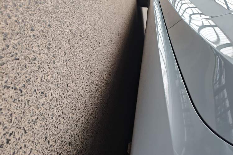 Used BMW 3 Series 2025 330Li M Sport Shadowline Package Left Side Sill