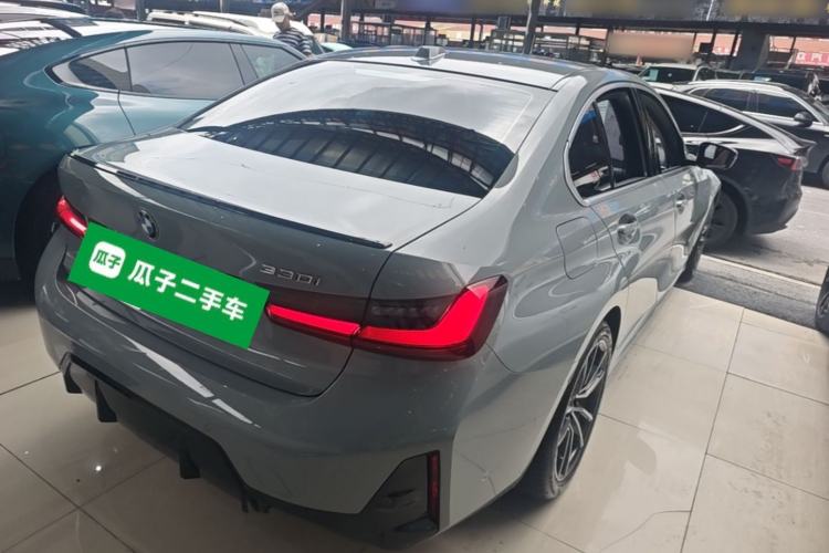 Used BMW 3 Series 2025 325i M Sport Package Rear Right 45 Deg