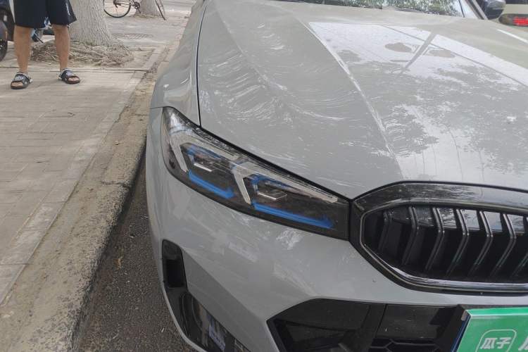 Used BMW 3 Series 2025 330Li Luxury Edition M Sport Night Edition Package Right Front Headlight