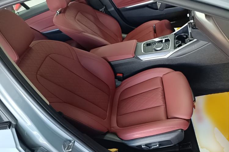 Used BMW 3 Series 2025 330Li M Sport Shadowline Package Right Front Seat