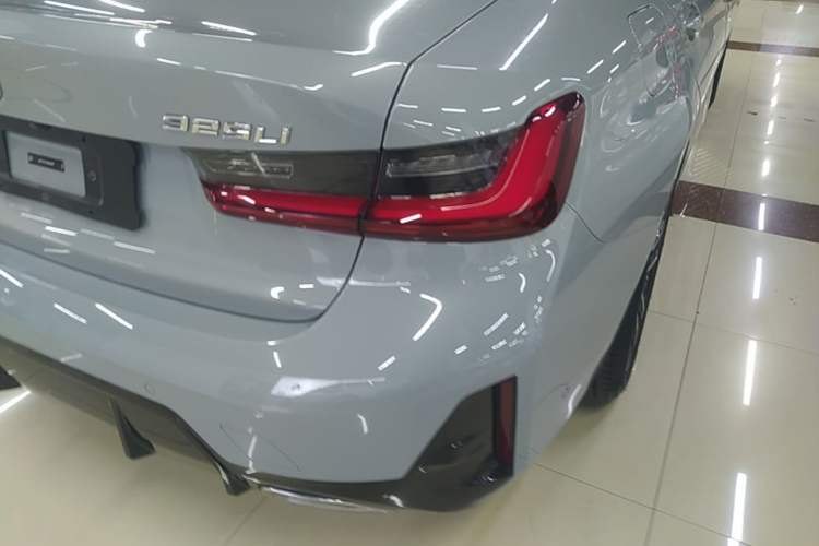 Used BMW 3 Series 2025 325Li M Sport Package Right Rear Taillight