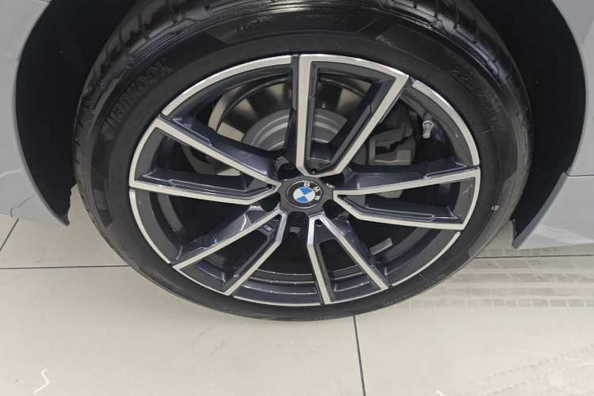 Used BMW 3 Series 2025 325Li M Sport Package Right Rear Wheel Hub