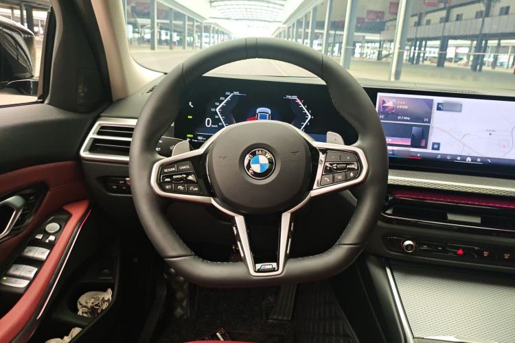 Used BMW 3 Series 2025 330Li M Sport Shadowline Package Steering Wheel