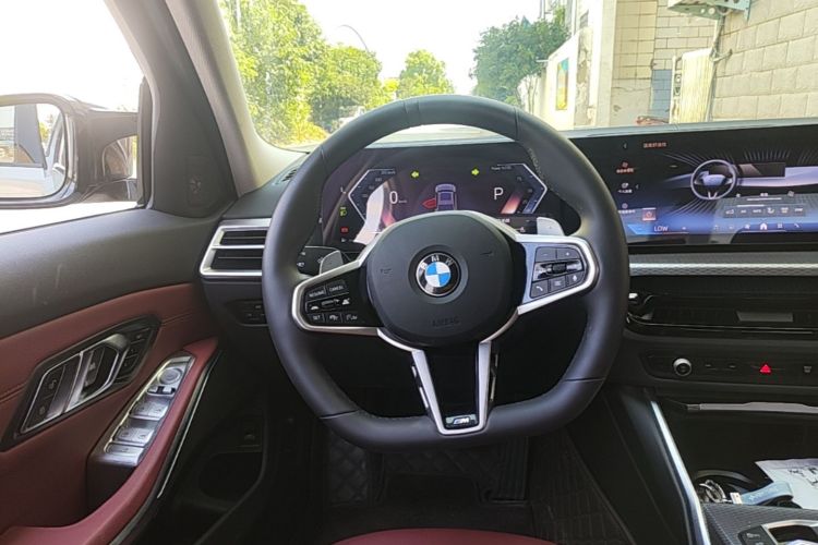 Used BMW 3 Series 2025 330Li M Sport Shadowline Package Steering Wheel