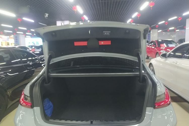 Used BMW 3 Series 2025 325Li M Sport Package Trunk