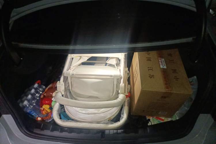 Used BMW 3 Series 2025 325i M Sport Package Trunk