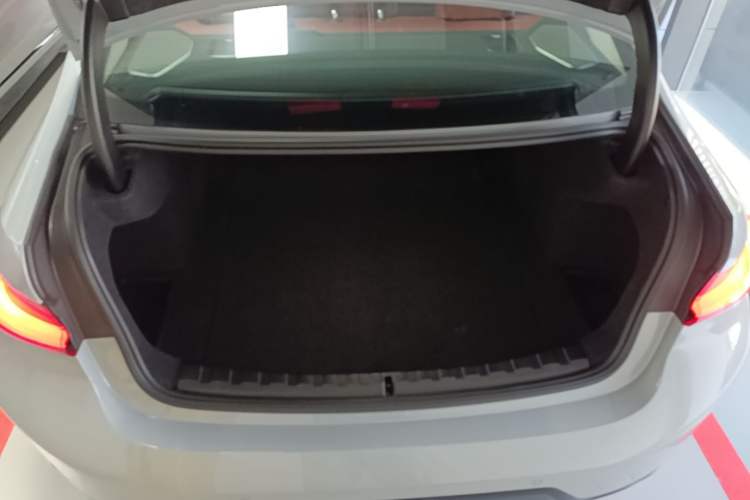 Used BMW 3 Series 2025 330Li M Sport Shadowline Package Trunk