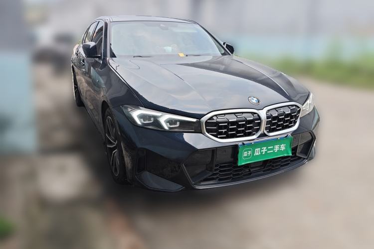 Used BMW 3 Series 2025 325i M Sport Package Front Right 45 Deg