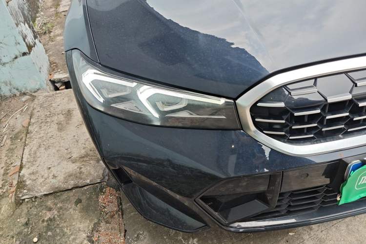 Used BMW 3 Series 2025 325i M Sport Package Right Front Headlight