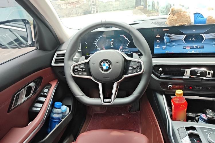 Used BMW 3 Series 2025 325i M Sport Package Steering Wheel