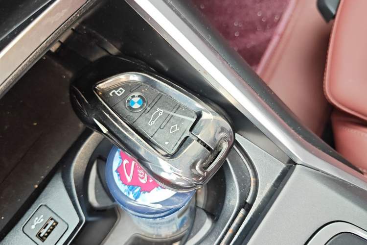 Used BMW 3 Series 2025 325i M Sport Package Vehicle Key