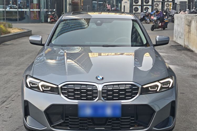 Used BMW 3 Series 2025 325Li M Sport Package Exterior 4