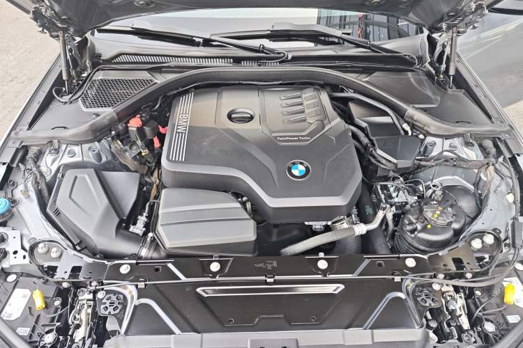 Used BMW 3 Series 2025 325Li M Sport Package Interior 11