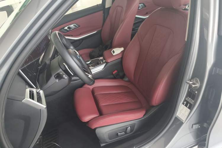 Used BMW 3 Series 2025 330Li M Sport Shadowline Package Left Front Seat