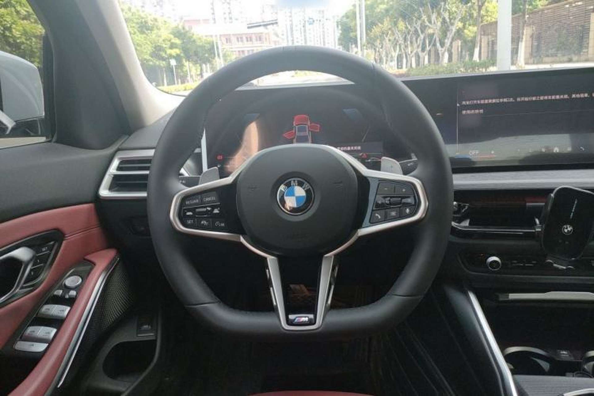 Used BMW 3 Series 2025 325Li M Sport Package Steering Wheel