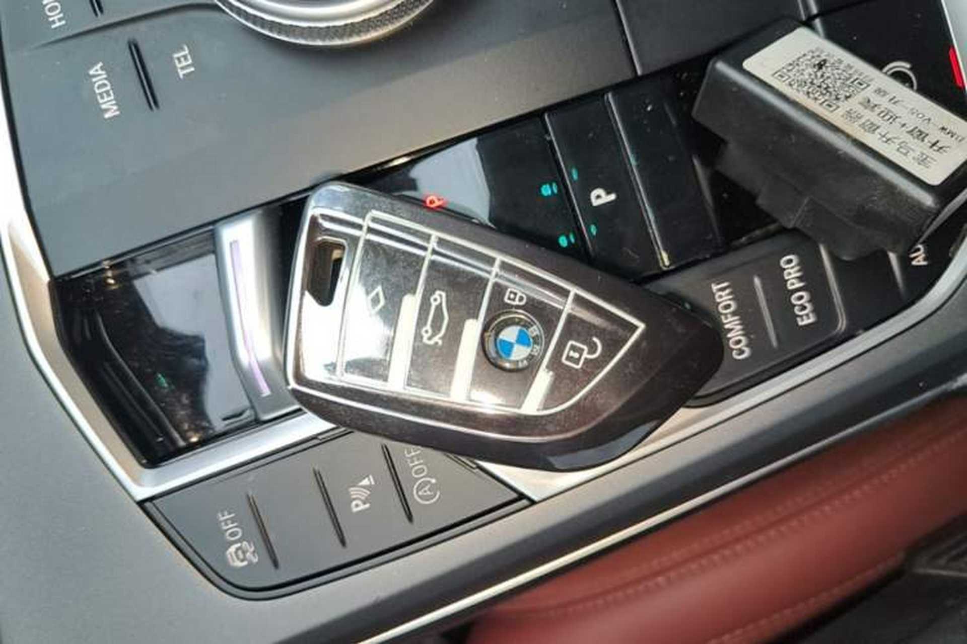 Used BMW 3 Series 2025 325i M Sport Package Vehicle Key