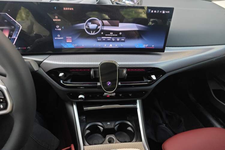 Used BMW 3 Series 2025 330Li M Sport Shadowline Package Audio And AC Panel