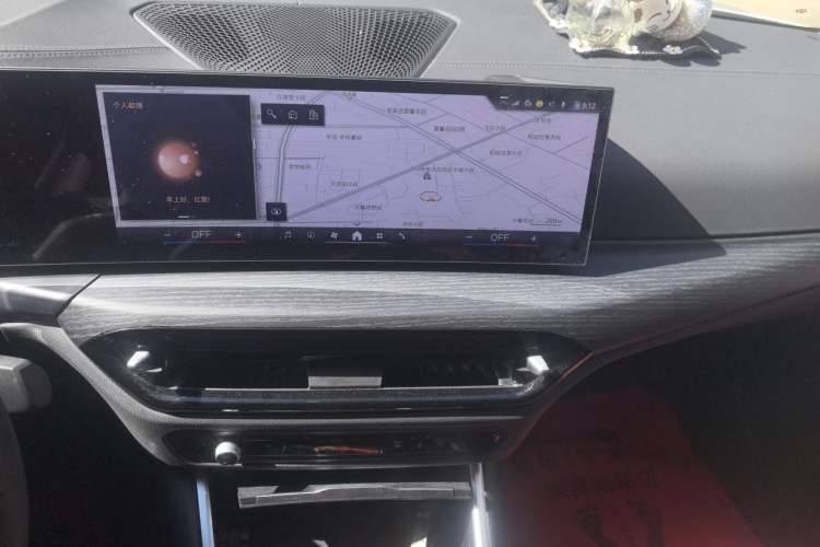 Used BMW 3 Series 2025 325Li M Sport Package Audio And AC Panel