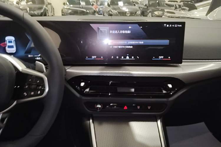 Used BMW 3 Series 2025 330Li M Sport Shadowline Package Audio And AC Panel