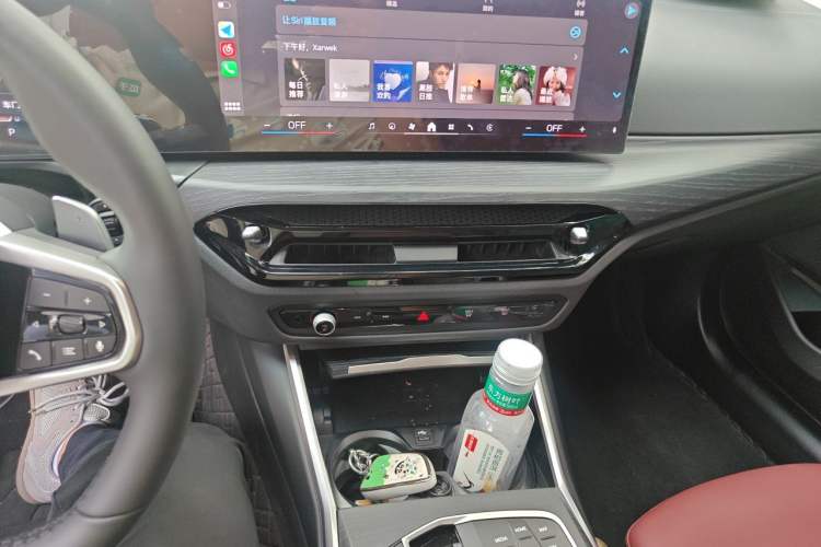 Used BMW 3 Series 2025 325Li M Sport Package Audio And AC Panel