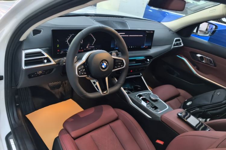 Used BMW 3 Series 2025 325Li M Sport Package Center Console