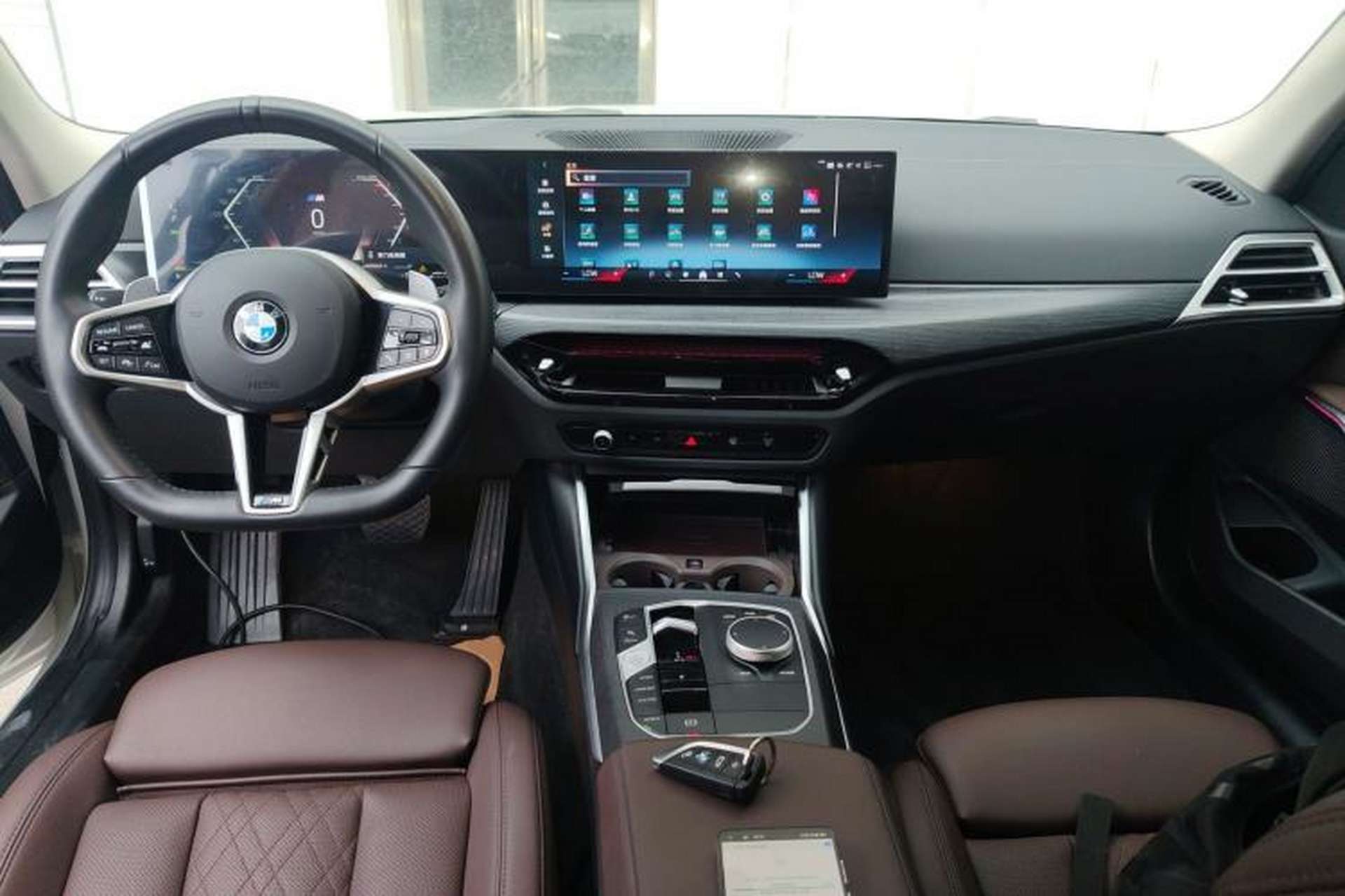 Used BMW 3 Series 2025 325Li M Sport Package Center Console