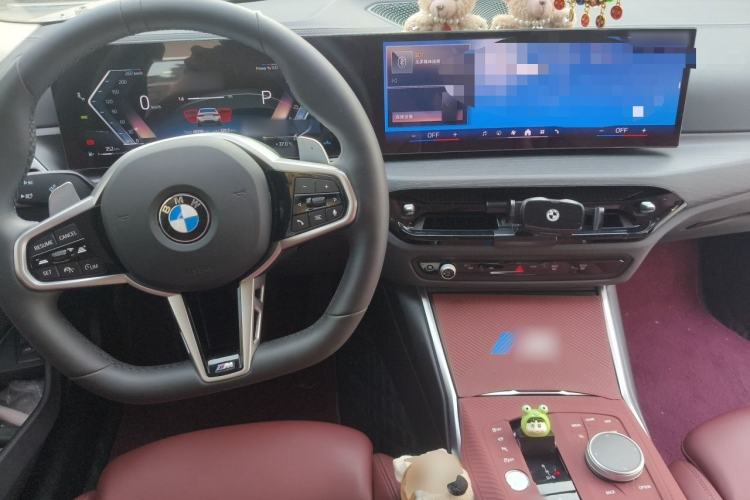 Used BMW 3 Series 2025 325Li M Sport Package Center Console