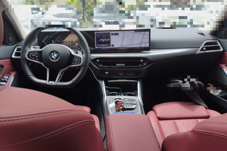 Used BMW 3 Series 2025 330Li M Sport Shadowline Package Center Console