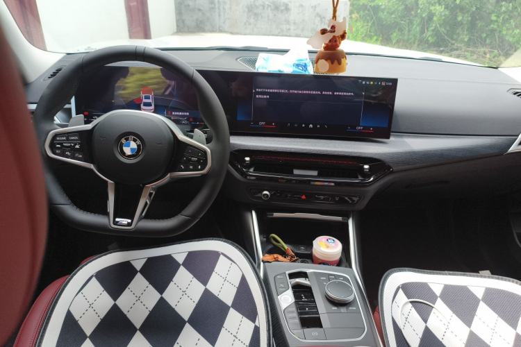 Used BMW 3 Series 2025 325Li M Sport Package Center Console