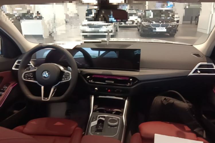 Used BMW 3 Series 2025 325Li M Sport Package Center Console
