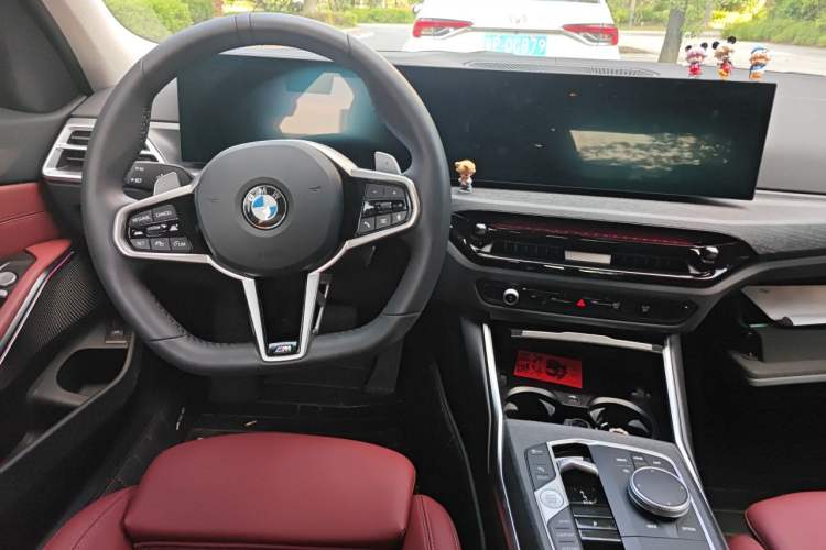 Used BMW 3 Series 2025 325Li M Sport Package Center Console