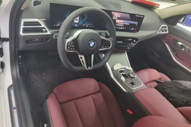 Used BMW 3 Series 2025 325Li M Sport Package Center Console