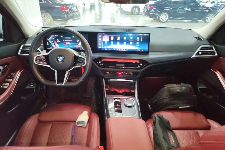 Used BMW 3 Series 2025 325Li M Sport Package Center Console