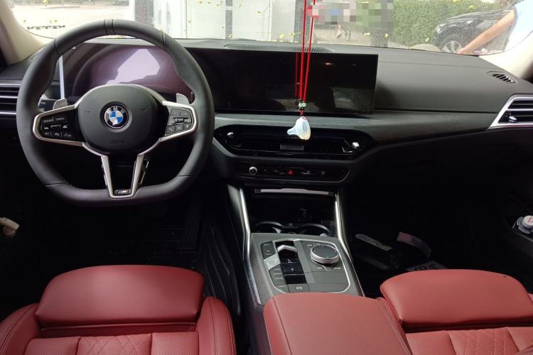Used BMW 3 Series 2025 325Li M Sport Package Center Console