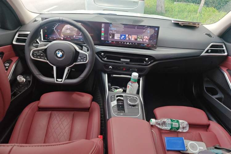 Used BMW 3 Series 2025 325Li M Sport Package Center Console